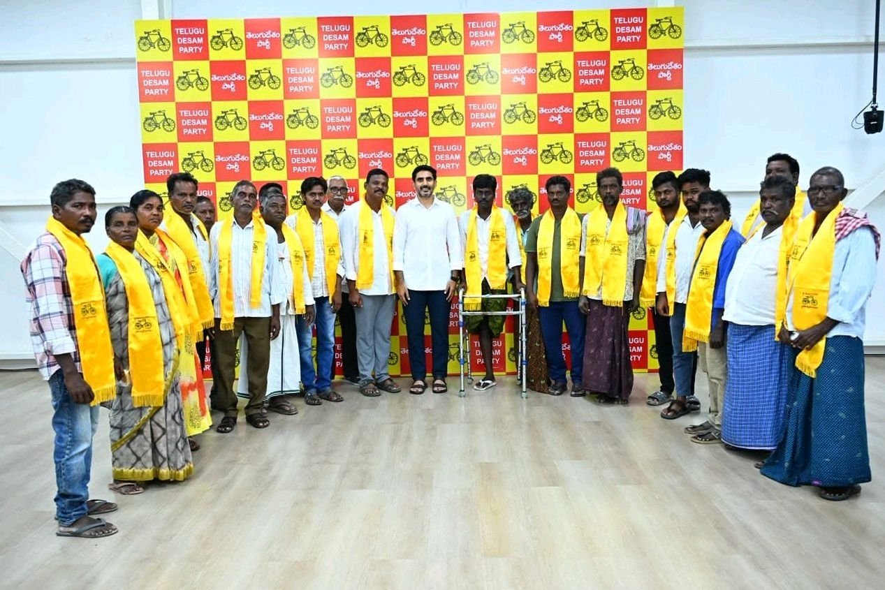 మంగళగిరి నియోజకవర్గంలో టీడీపీలోకి కొనసాగుతున్న చేరికలు