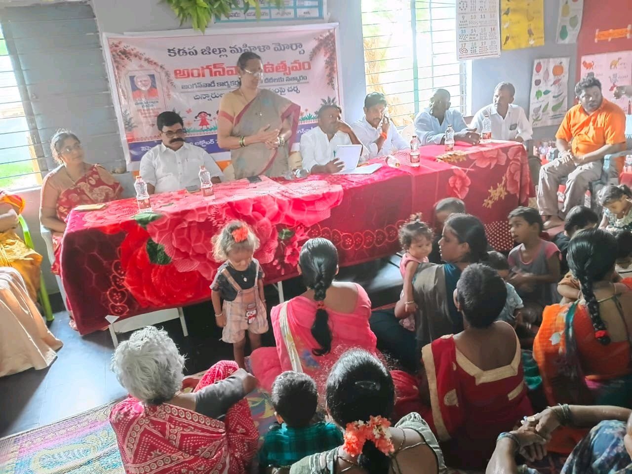 ck దిన్నె మండలం మిట్టమీదపల్లెలో ఘనంగా అంగన్వాడీ ఉత్సవం