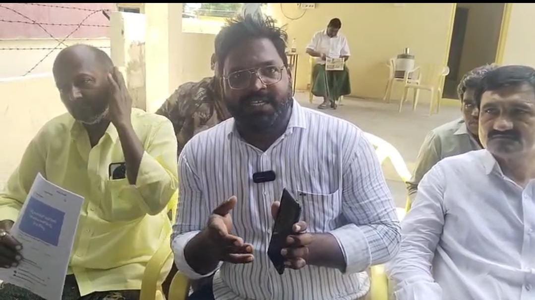 గ్రామ అభివృద్ధి పై బహిరంగ చర్చకు సిద్ధమా....