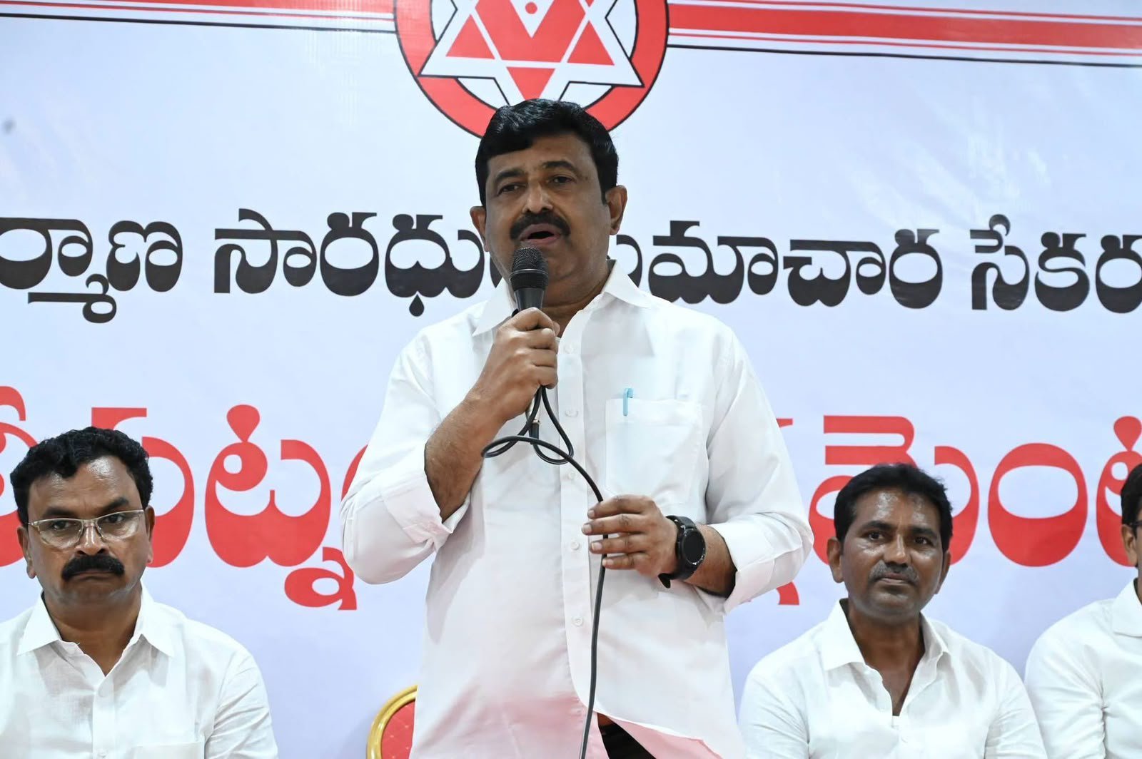 మచిలీపట్నంలో జనసేన పార్టీ నిర్మాణ సారధుల సమాచార సమావేశం