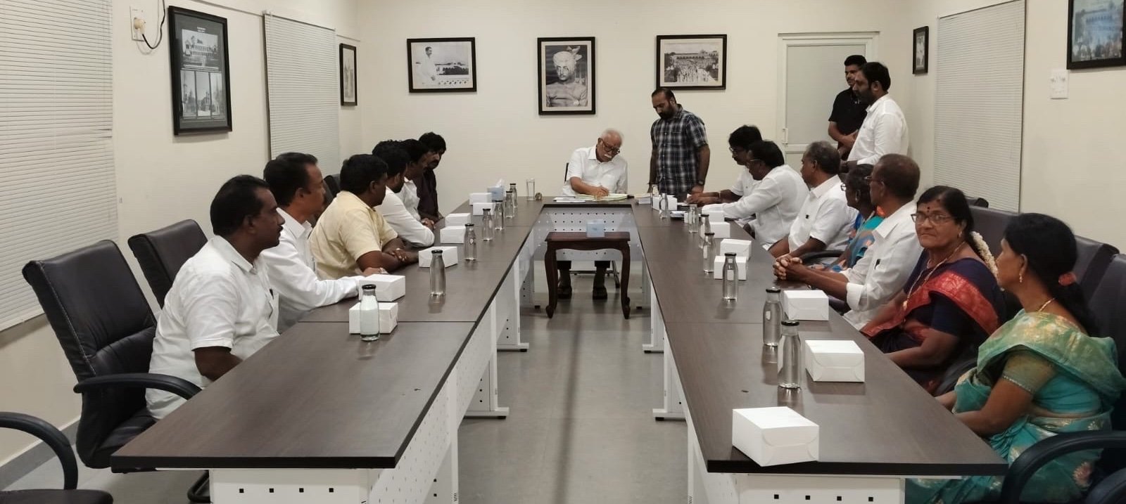 మందపల్లి శనేశ్వరస్వామి ఆలయ ధర్మకర్తల మండలి సమావేశం