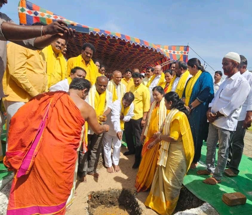 ఎన్టీఆర్ జిల్లా టీడీపీ పార్టీ కార్యాలయం శంకుస్థాపన