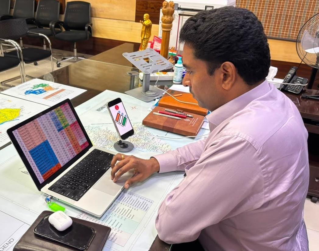 ఎస్ ఐ ఆర్ ఫారాల సమర్పణకు రెండు రోజులే  గడువు...