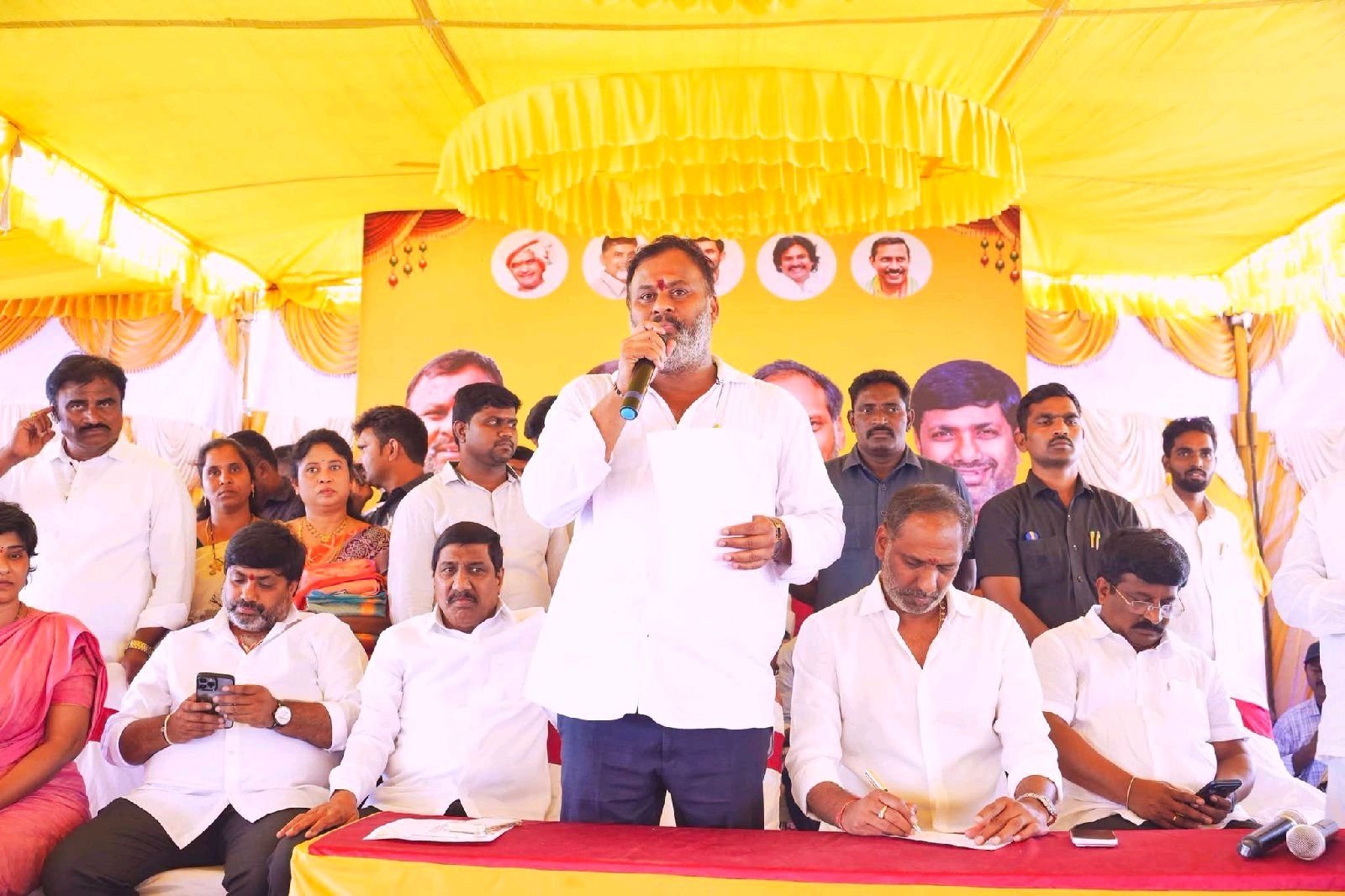 స్థానిక ఎన్నికలపై మంత్రుల కీలక సమీక్ష:, మంత్రి మండిపల్లి