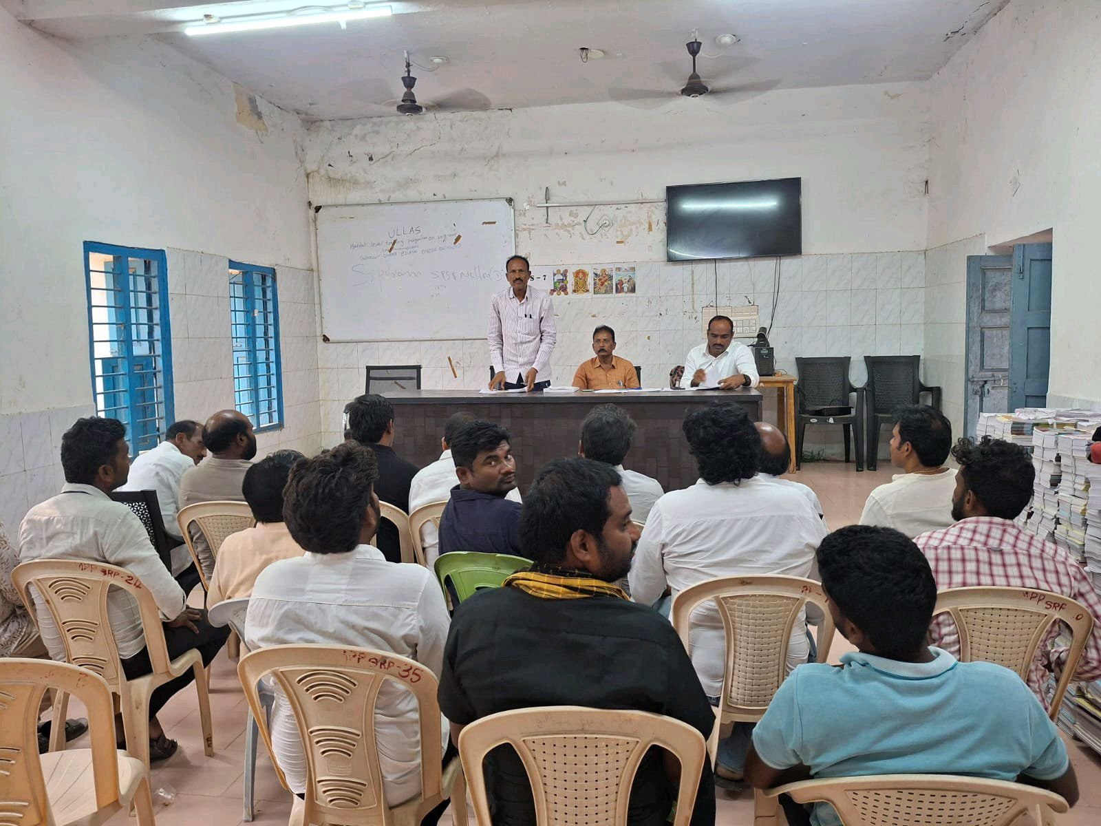 స్థానిక ఎన్నికల నామినేషన్లకు ఏర్పాట్లు