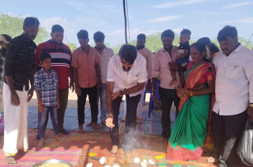 శ్రీ సీతారాముల ఆలయ నిర్మాణానికి భూమి పూజ