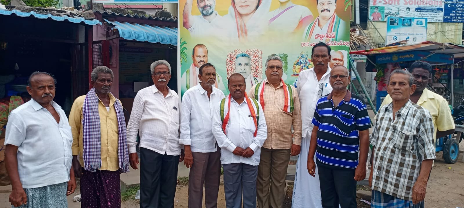 కేంద్ర విద్యా శాఖ మంత్రి రాజీనామా చేయాలి...