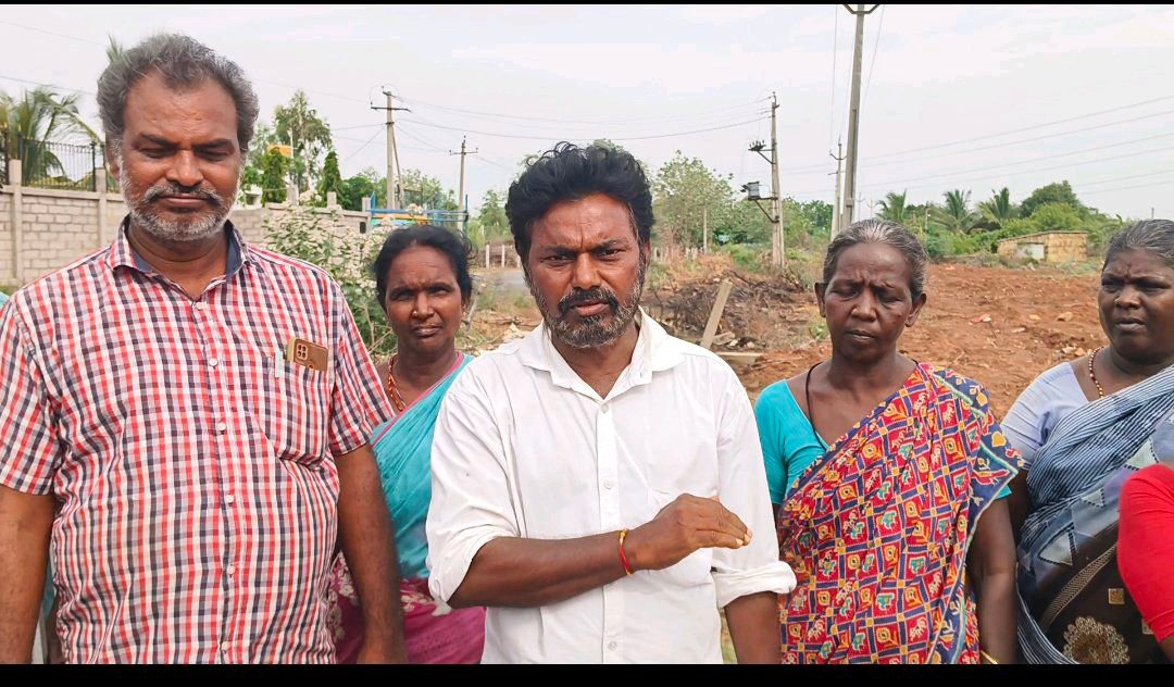 తప్పుడు రిజిస్ట్రేషన్ కు గురైన మాభూములుమాకివ్వండి